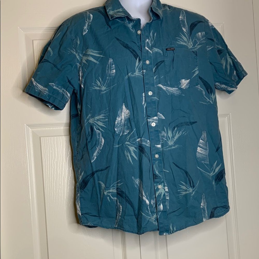 Volcom Blue Patterned Shirt - Picture 2 of 11
